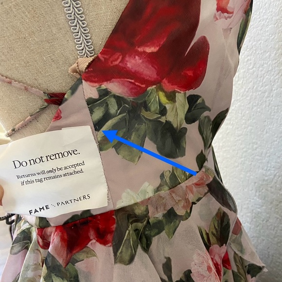 *Flaws* Fame and Partners Queen Ann Dress Size 4 Floral Ruffle Maxi Dress - Picture 12 of 16